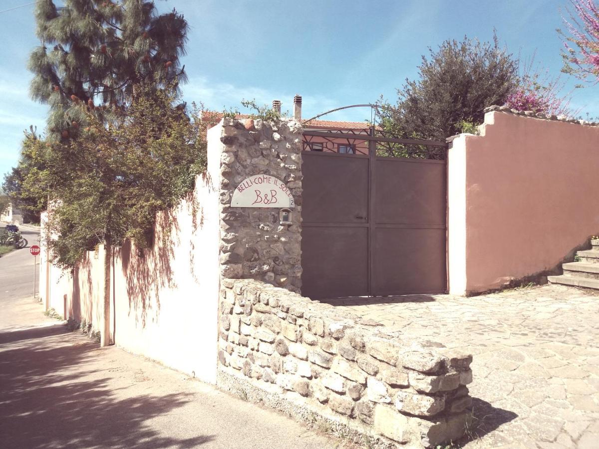 Belli come il Sole Serri Esterno foto